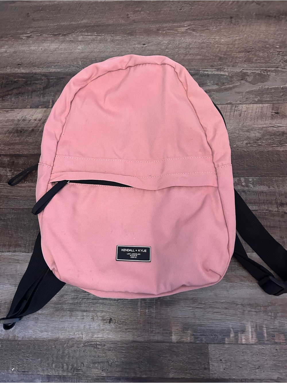 KENDALL‎ + KYLIE Girls Pink Backpack Los Angeles Studio 90012 Zip
